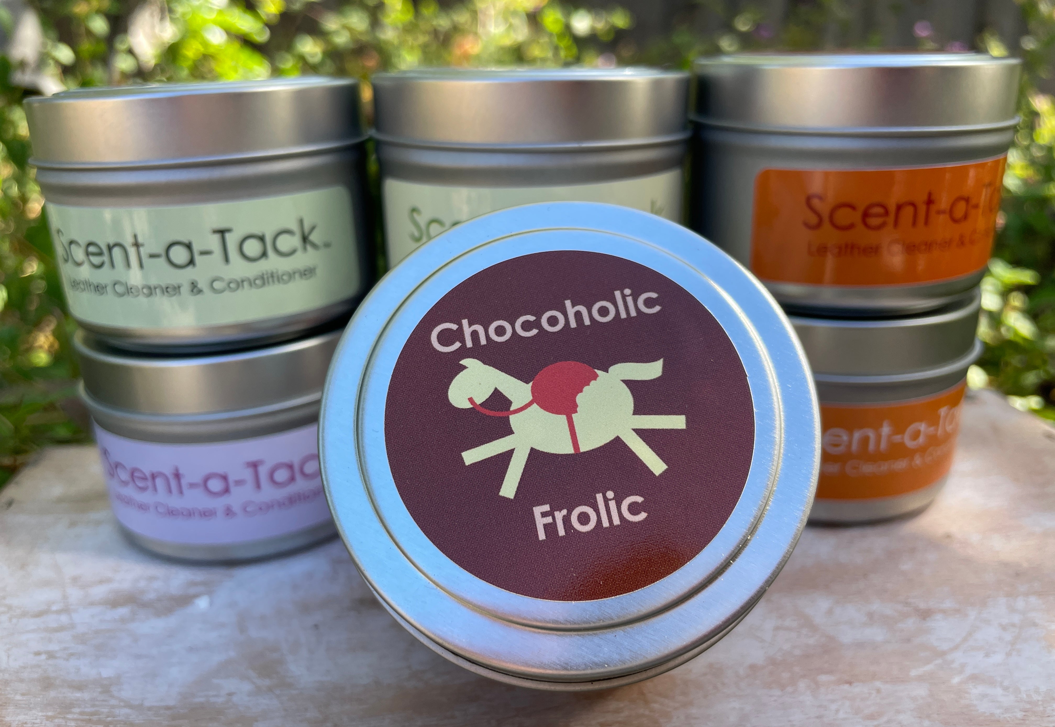 Chocoholic Frolic Tin – Scent-a-Tack